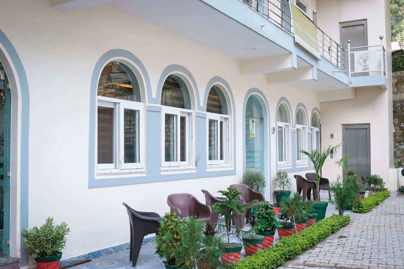 7 Days Yoga Retreats At Amantrhit Wellness Center