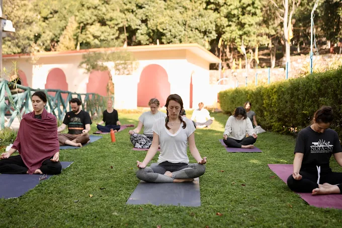 6 Days Mindfulness Yoga Retreat in Rishikesh