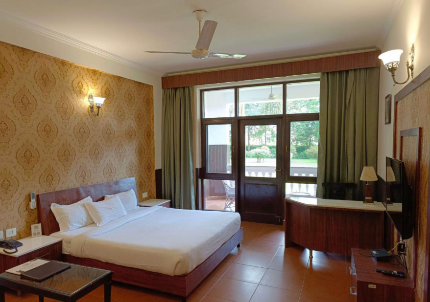 3 Days Yoga Retreat In Naturoville Wellness Center