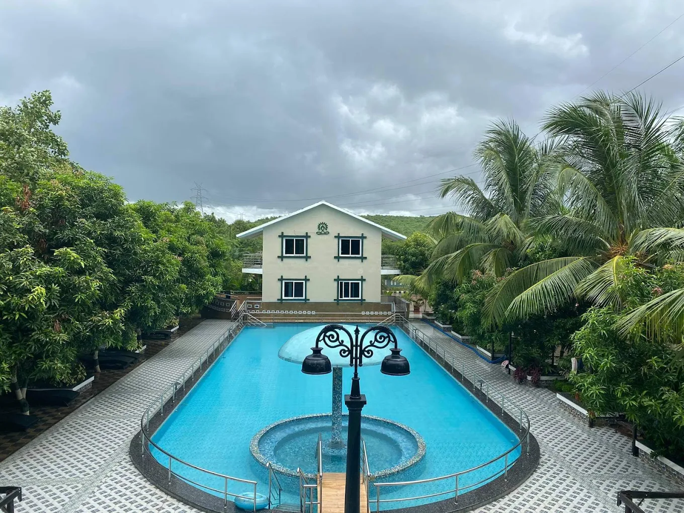 4 Day Relaxation Retreat in Healthville Wellness Center