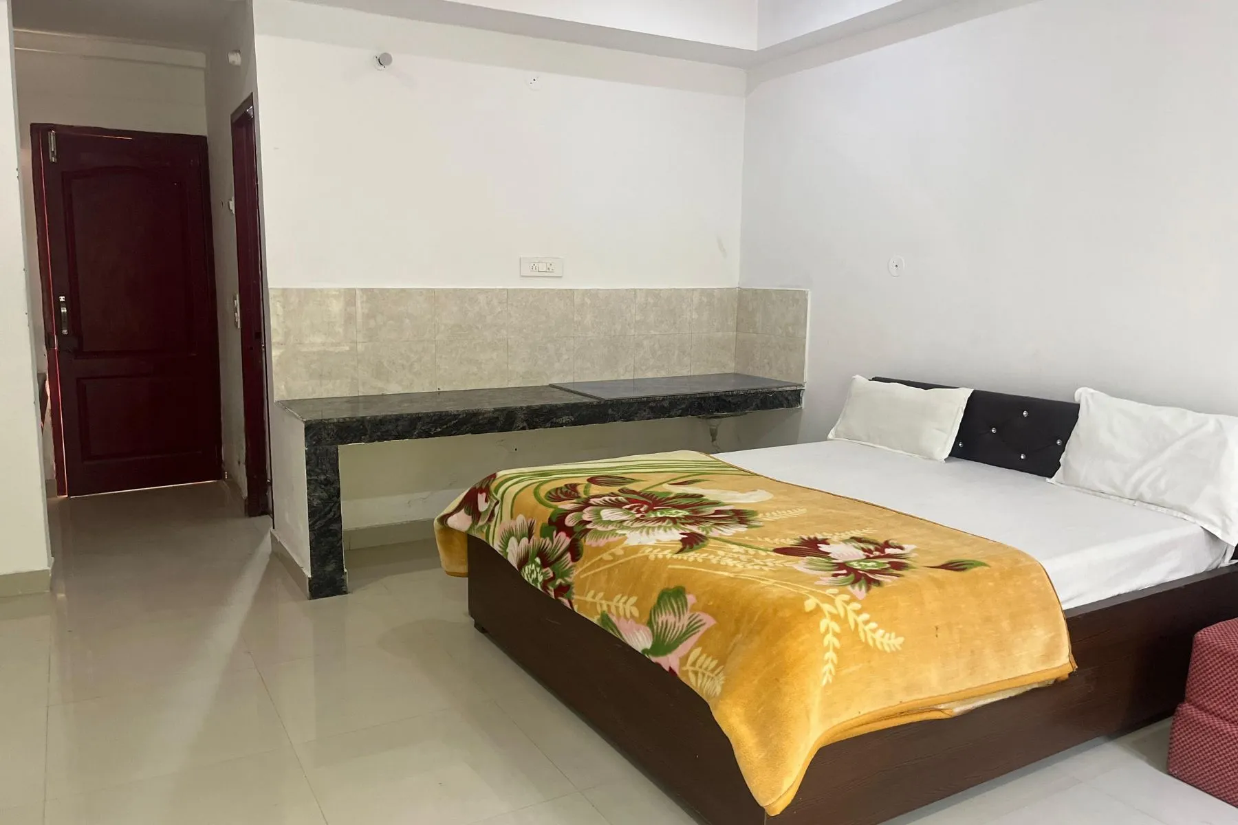 3 Day Yoga Retreats at Jahnavi yoga centre