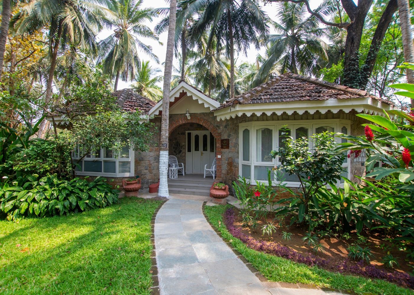 Ayurvedic Retreats in Kairali - The Ayurvedic Healing Village