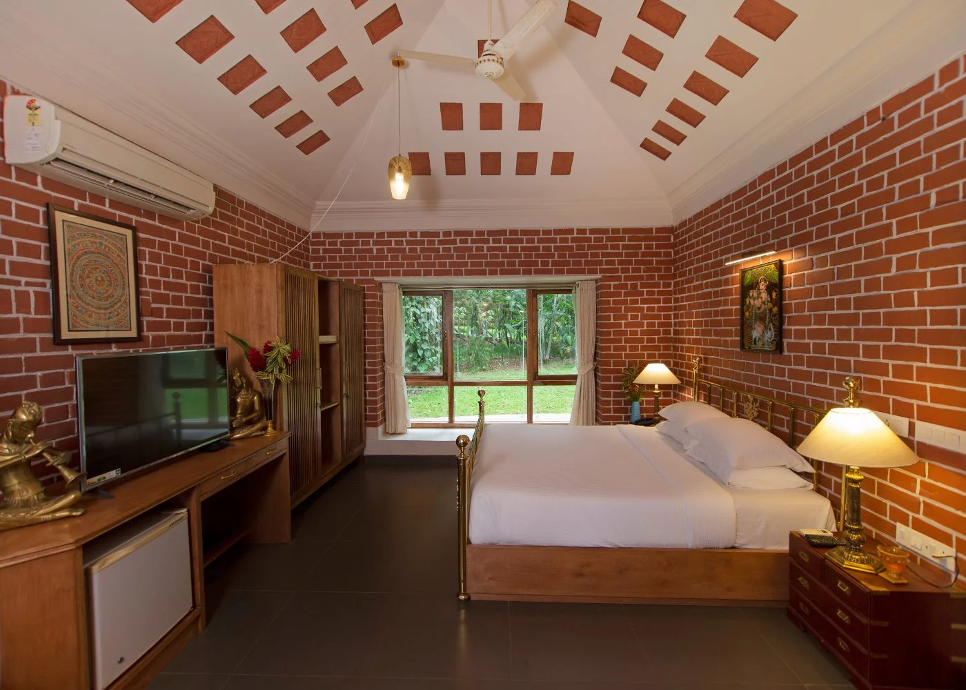 Ayurvedic Retreats in Kairali - The Ayurvedic Healing Village