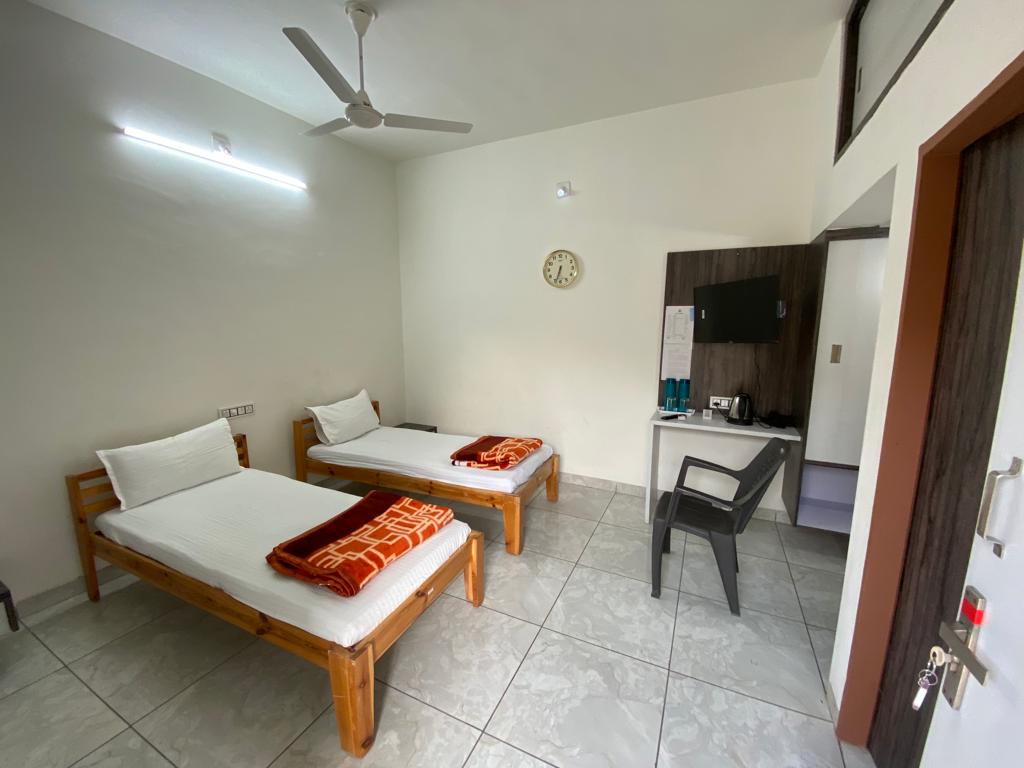 Complete Body Detox & De-stress program In Junagadh