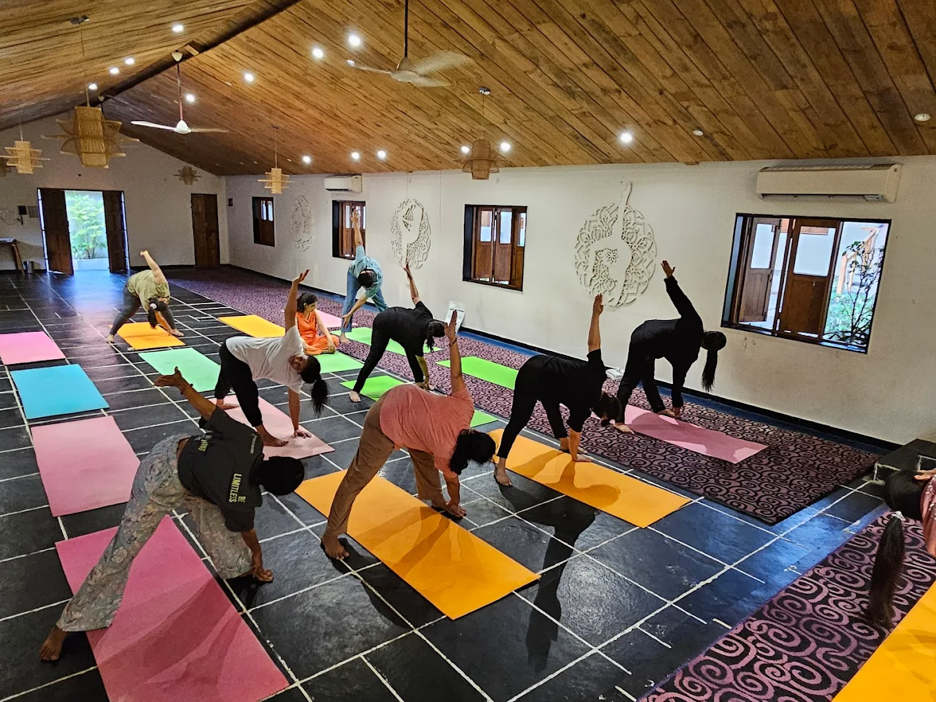 Complete Body Detox & De-stress program In Rajkot
