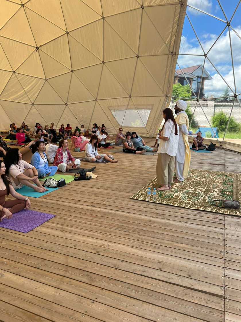 Mrityunjay Yogpeeth 1 day Yoga Retreats